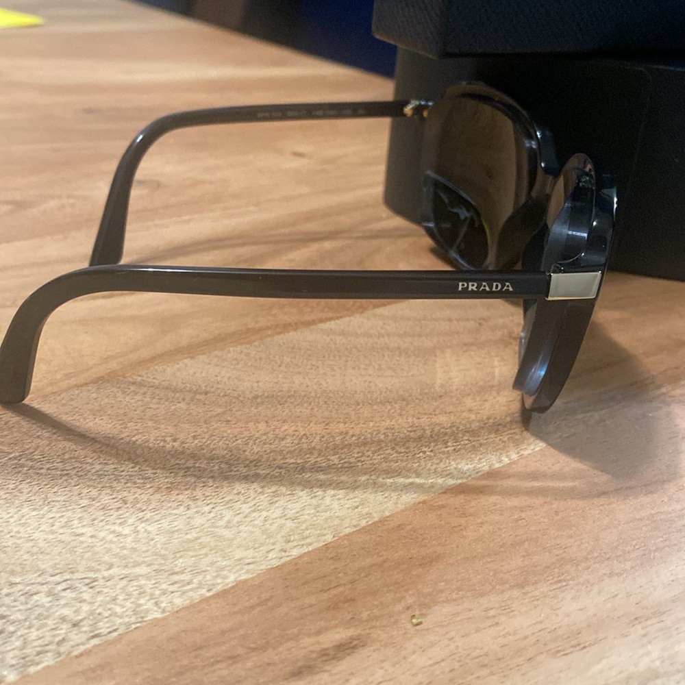 Prada Rx sunglasses - Picture 2 of 4
